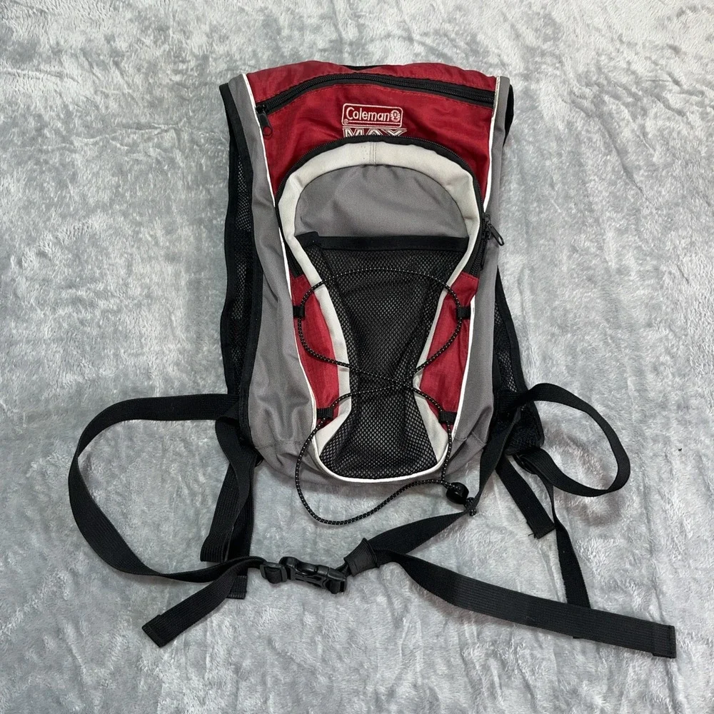 Coleman Nylon Daypack Backpack Red Small Light Adjustable Straps Hiking
